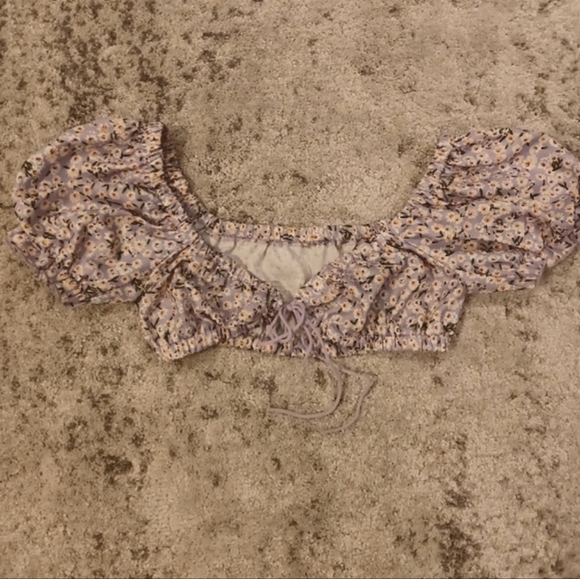 Floral super crop princess sleeves top - Picture 7 of 8